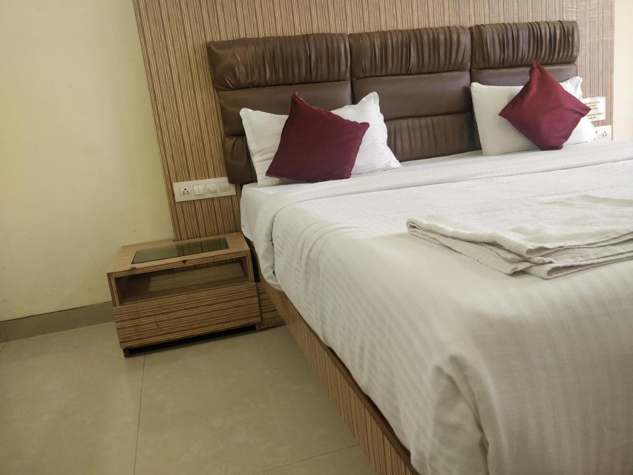 Vits Kalyan Bhiwandi Hotel Exterior photo